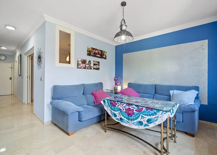 דירה Unique 2 Bedroom In Golden Mile✺ Pool ✺ Parking מארבלה