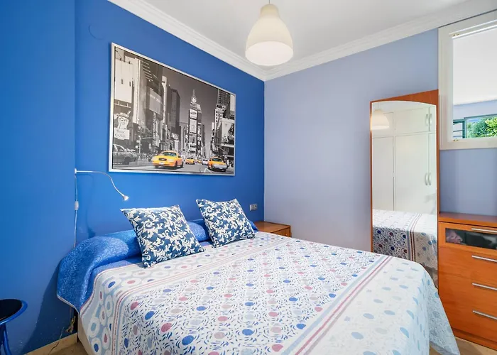 Unique 2 Bedroom In Golden Mile✺ Pool ✺ Parking *