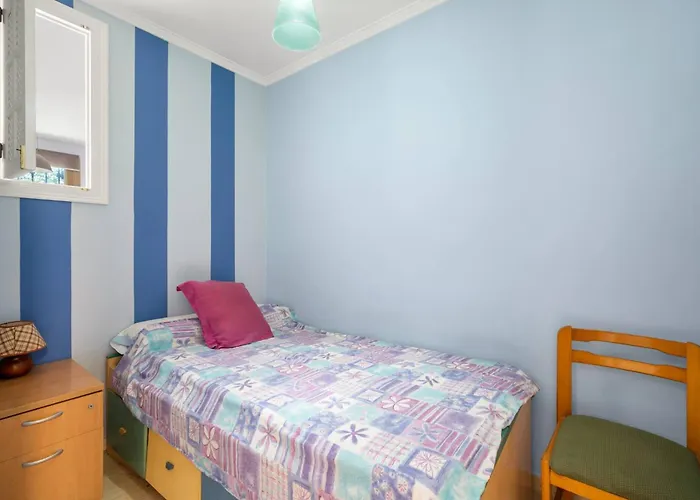 דירה Unique 2 Bedroom In Golden Mile✺ Pool ✺ Parking *